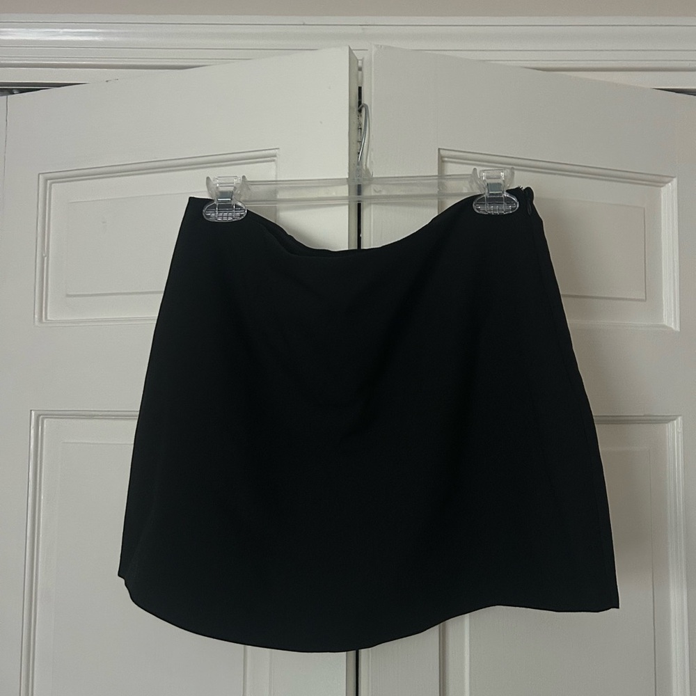 Steve Madden Elegant Black Mini Skirt